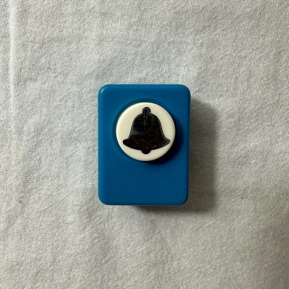 Scrapbooking Paper Punch - Bell Shape